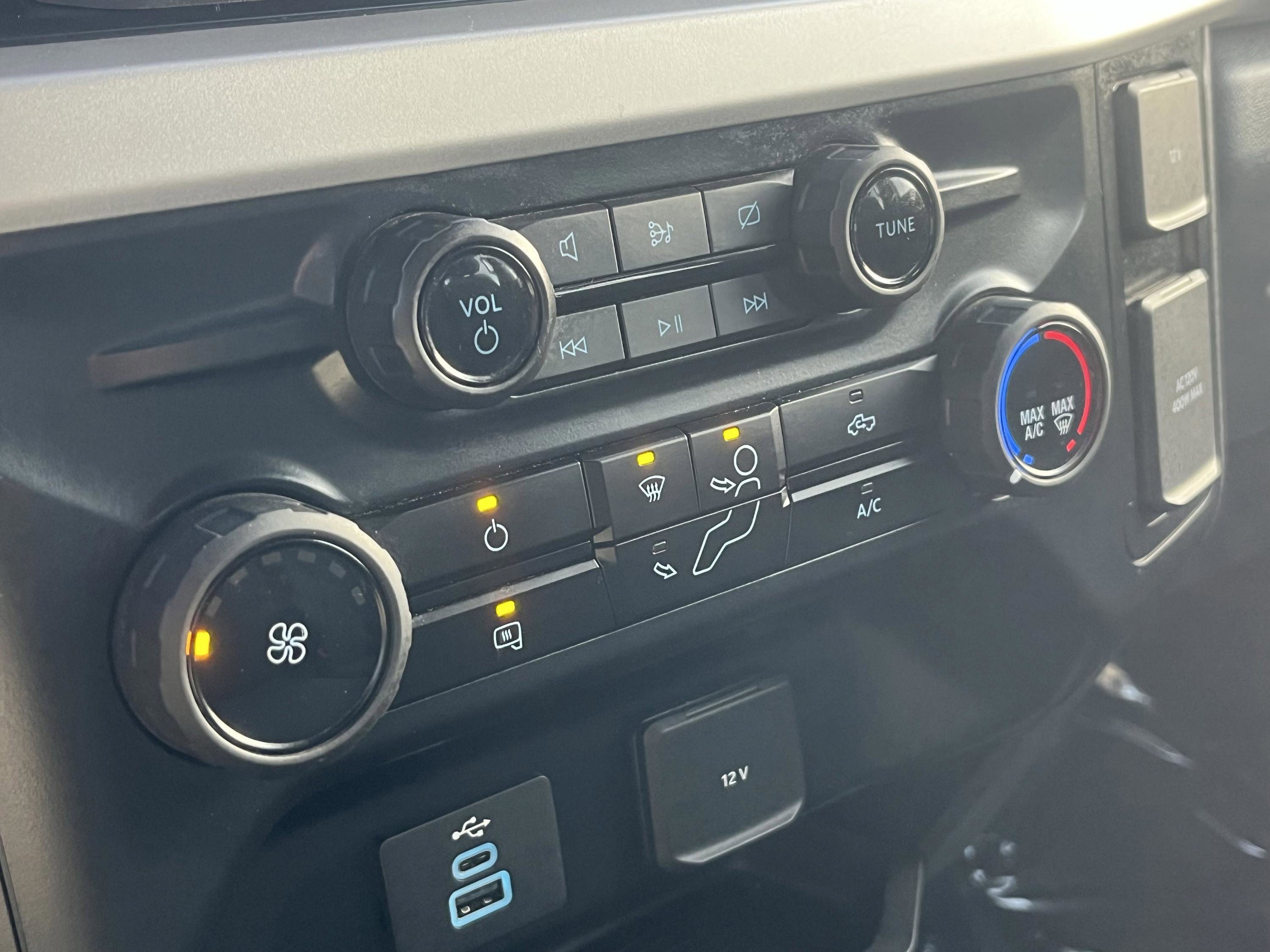 Used 2024 Ford F250 XLT image 21