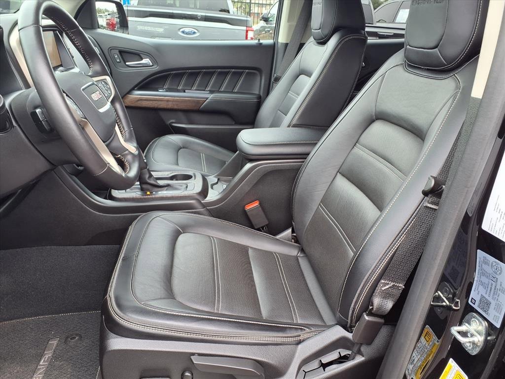 Used 2021 GMC Canyon Denali image 25