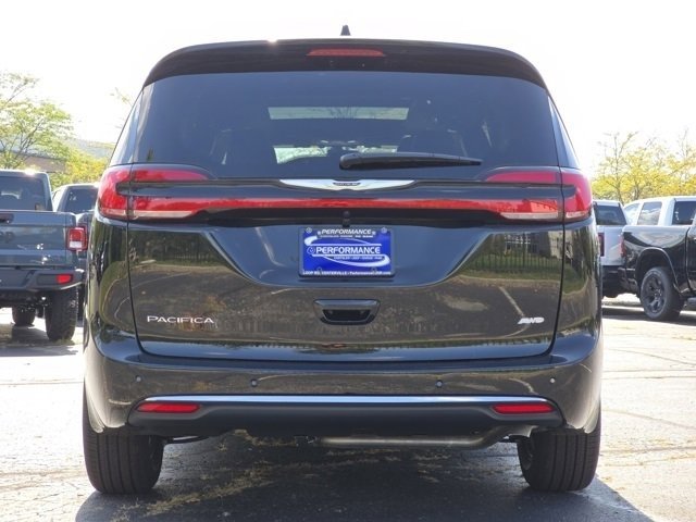 New 2026 Chrysler Pacifica Select image 25