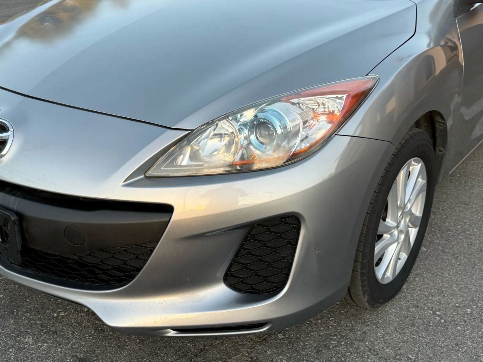 Used 2012 MAZDA MAZDA3 i Touring image 16