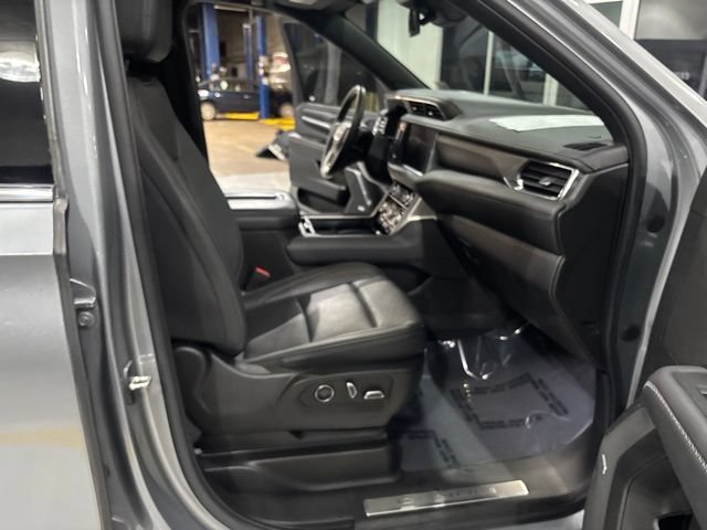 Used 2023 GMC Yukon Denali w/ Max Trailering Package AWD/4WD image 40