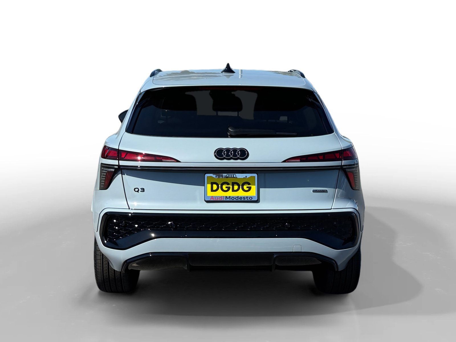 New 2026 Audi Q3 quattro 2.0T AWD/4WD image 4