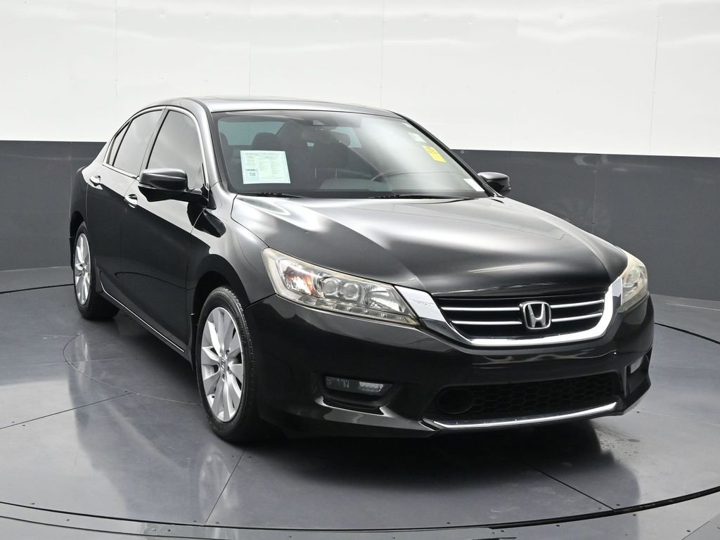 Used 2015 Honda Accord Touring image 7