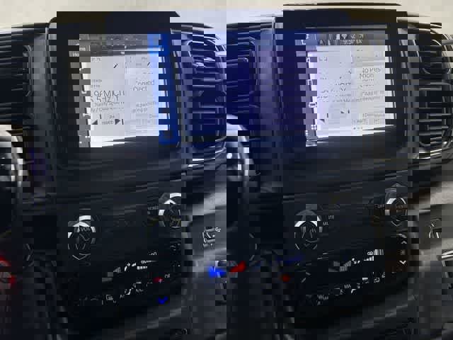 Used 2025 RAM ProMaster 2500 w/ Convenience Group image 20