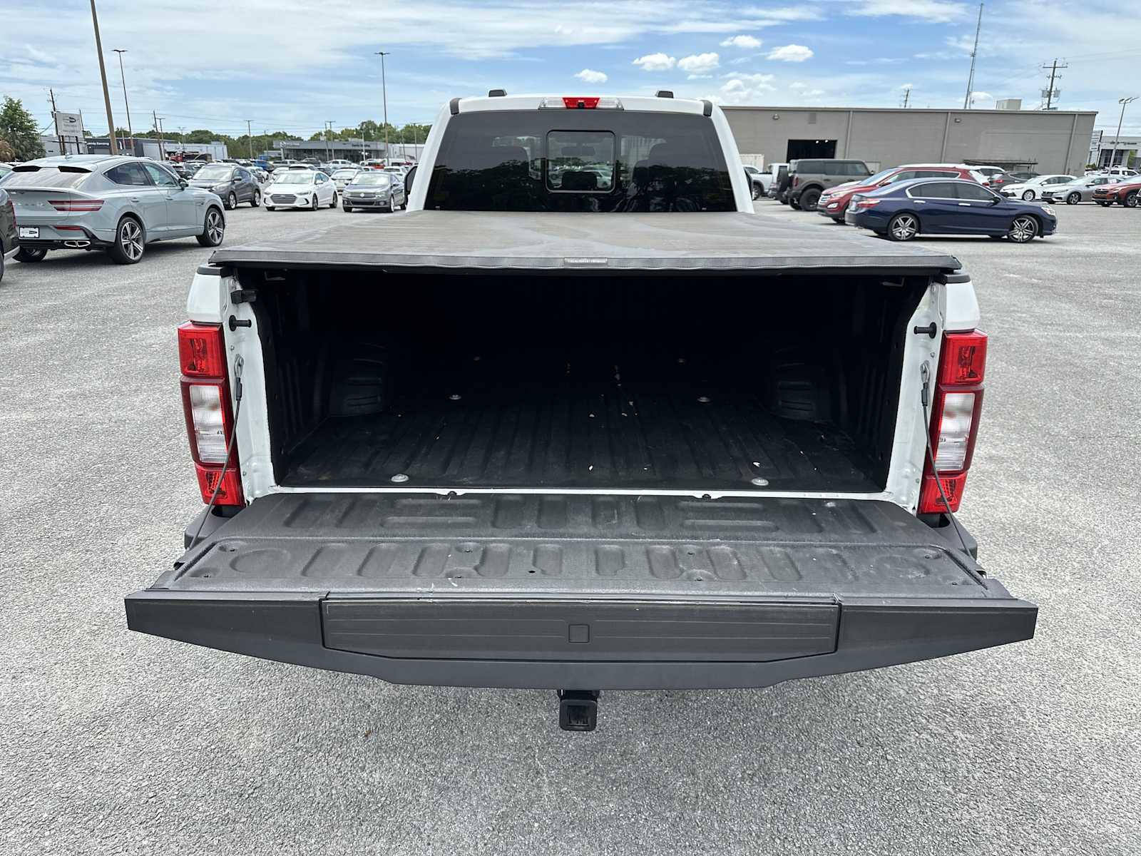 Used 2022 Ford F350 Lariat w/ Lariat Ultimate Package image 26