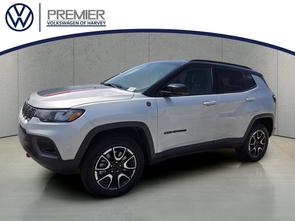 Used 2024 Jeep Compass Trailhawk AWD/4WD video 1