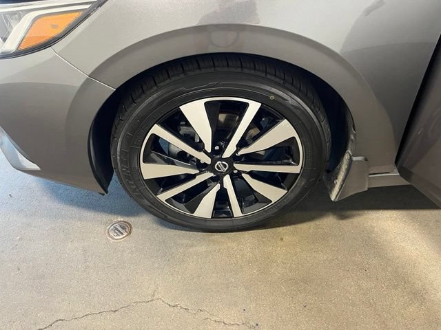 Used 2021 Nissan Sentra SV w/ SV Premium Package FWD image 30