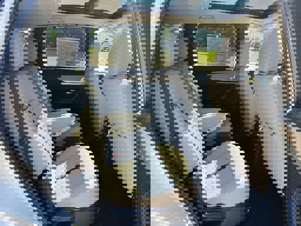 Used 2025 MAZDA CX-90 Plug-In Hybrid w/Premium Sport image 20