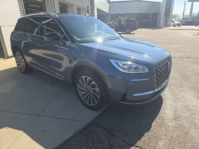 Certified 2023 Lincoln Corsair Reserve w/ Equipment Group 201A AWD/4WD image 11