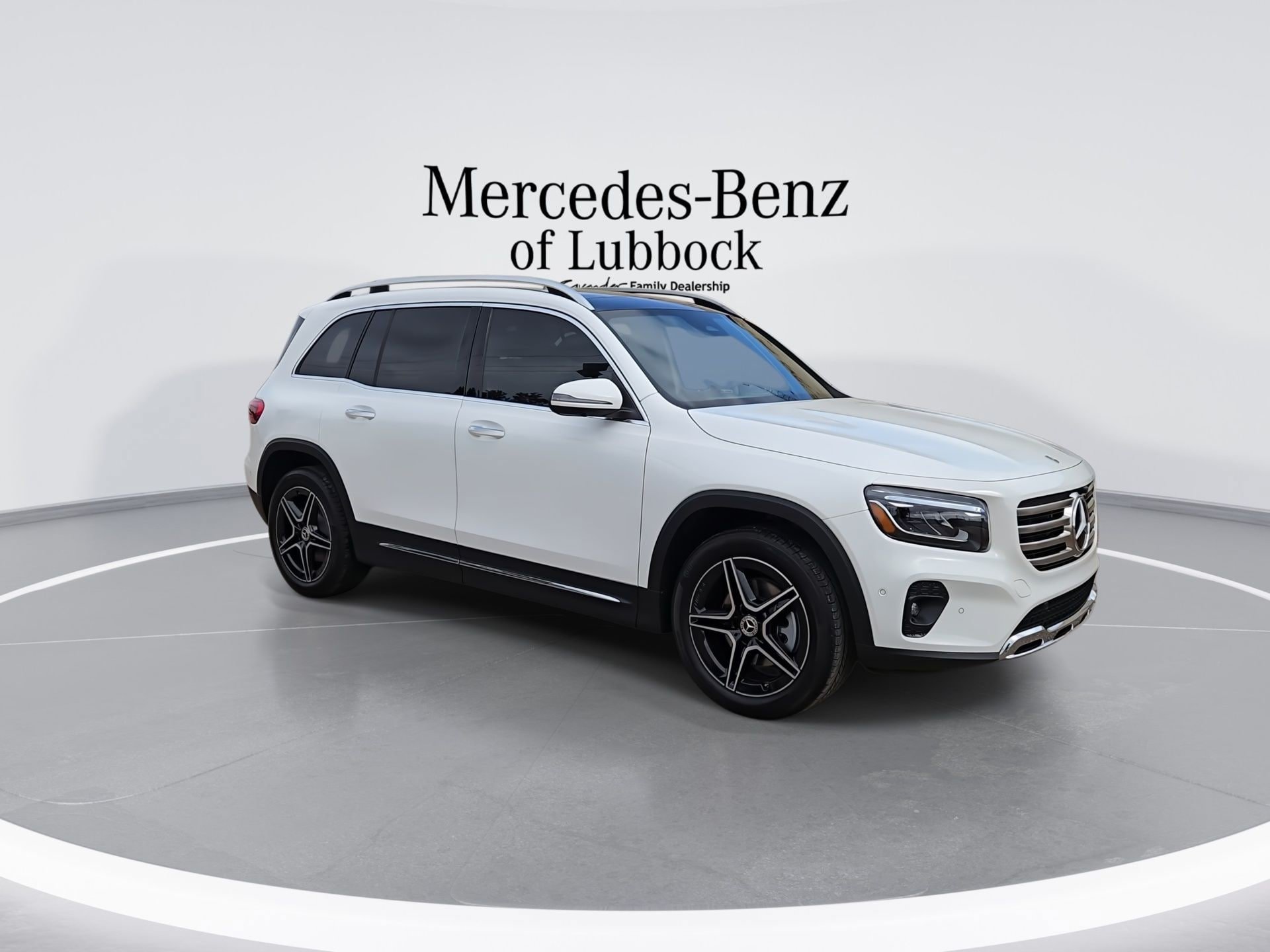 New 2026 Mercedes-Benz GLB 250 image 2