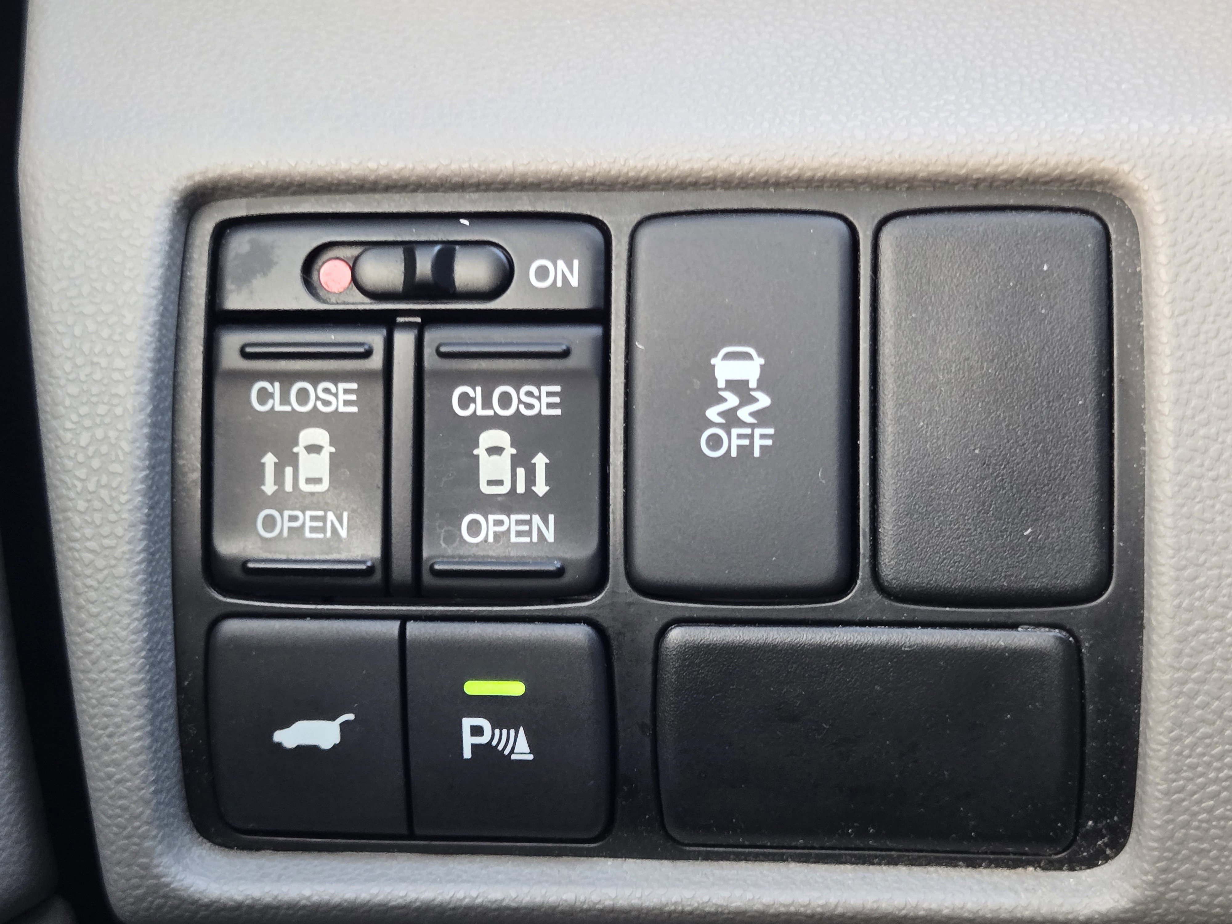 Used 2013 Honda Odyssey Touring image 24
