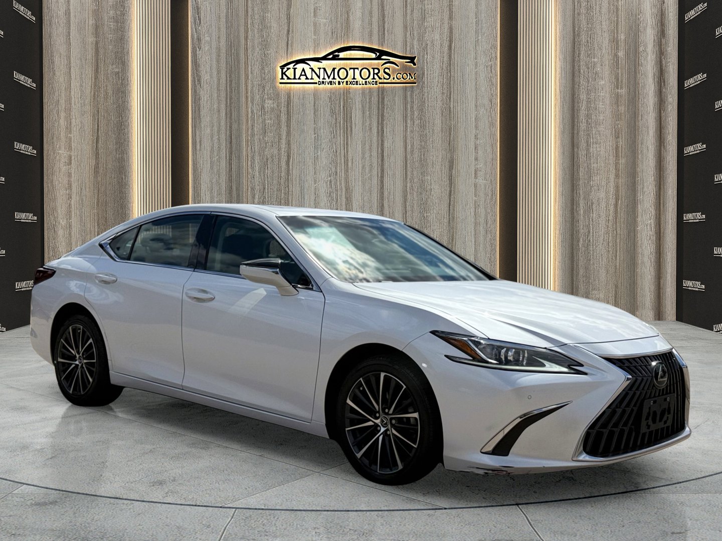 Used 2022 Lexus ES 250 w/ Premium Package