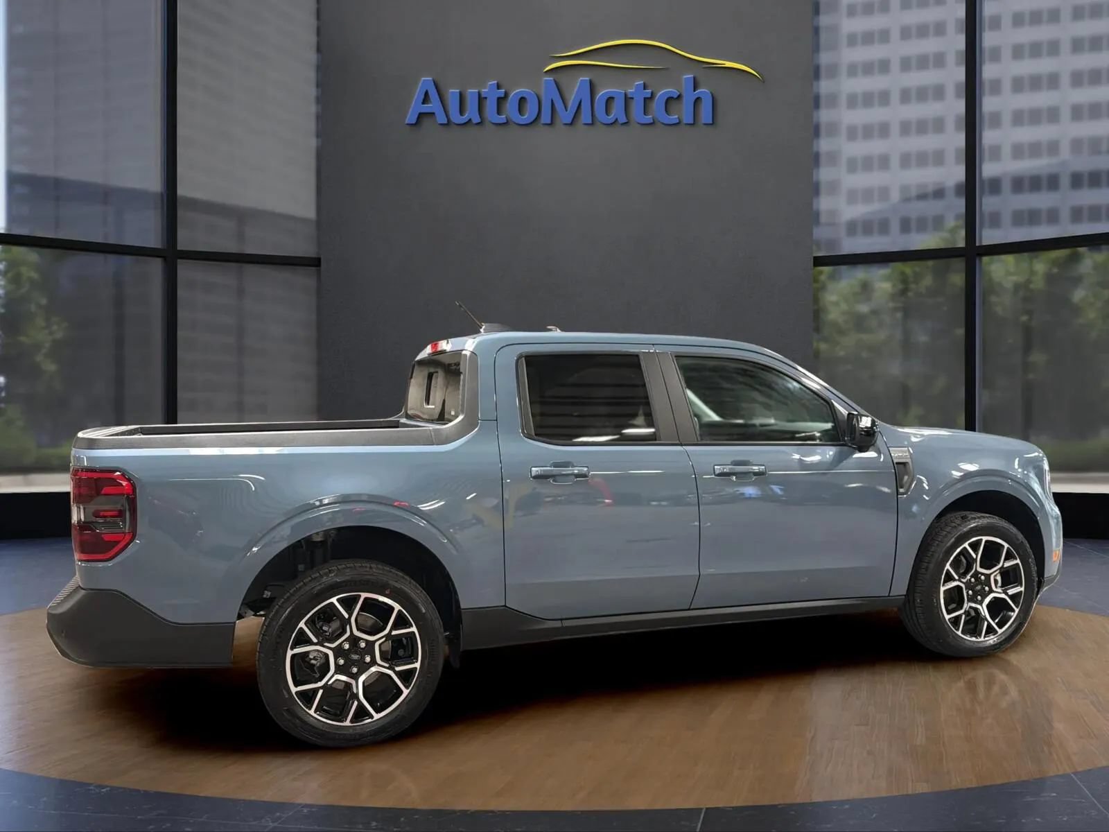 Used 2026 Ford Maverick Lariat w/ 4K Tow Package AWD/4WD image 12
