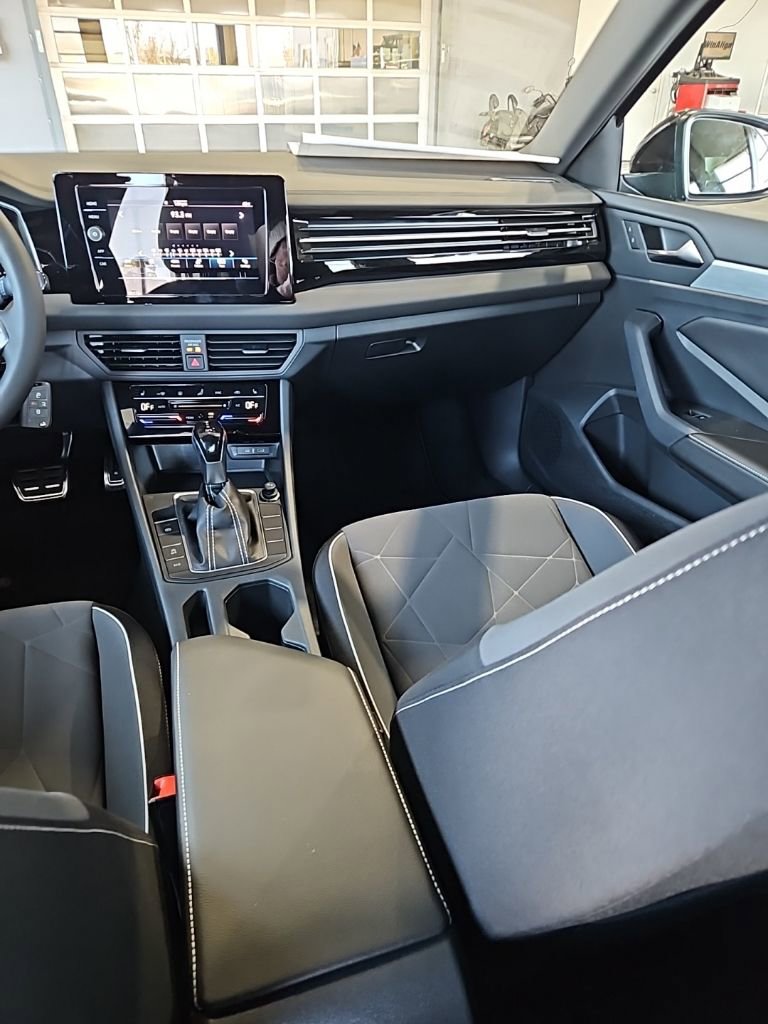 New 2026 Volkswagen Jetta Sport FWD image 23