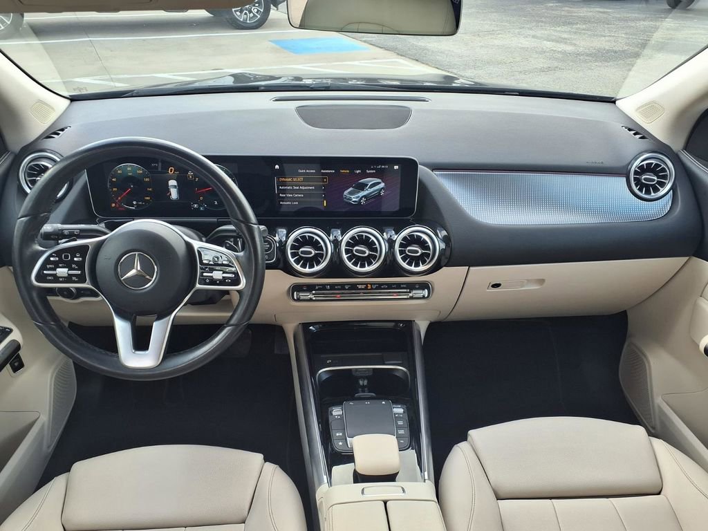 Used 2021 Mercedes-Benz GLA 250 image 3
