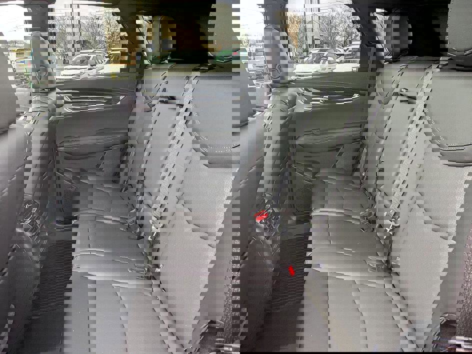 New 2026 Cadillac XT5 Premium Luxury w/ LPO, ONYX Package image 23