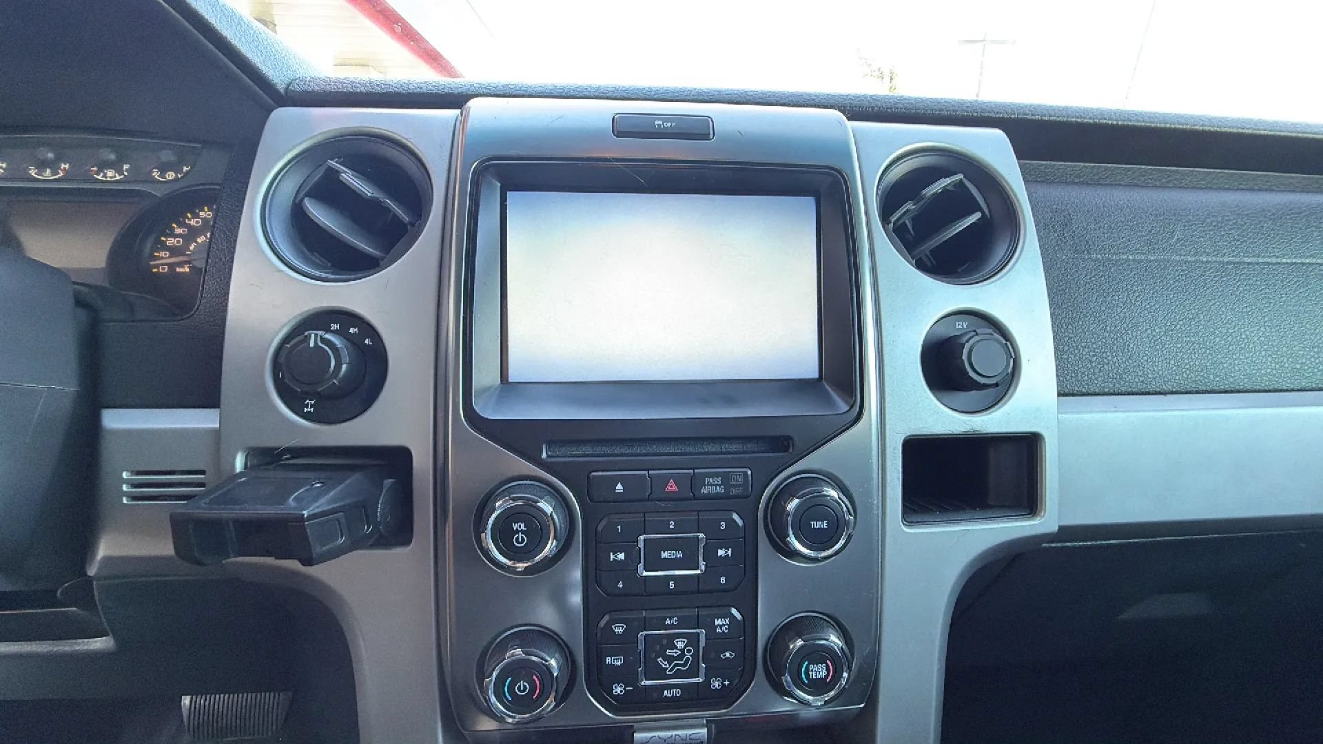 Used 2014 Ford F150 Raptor w/ SVT Exterior Graphics Package AWD/4WD image 22