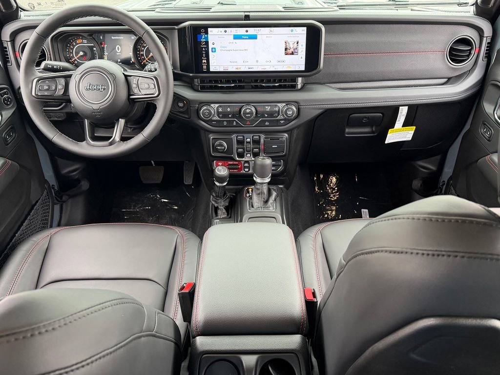 New 2026 Jeep Wrangler Unlimited Rubicon w/ Technology Group image 21