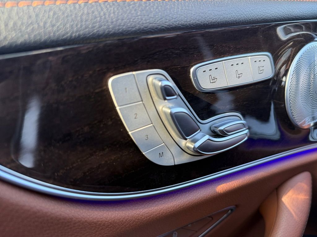 Used 2018 Mercedes-Benz E 400 4MATIC Cabriolet image 25