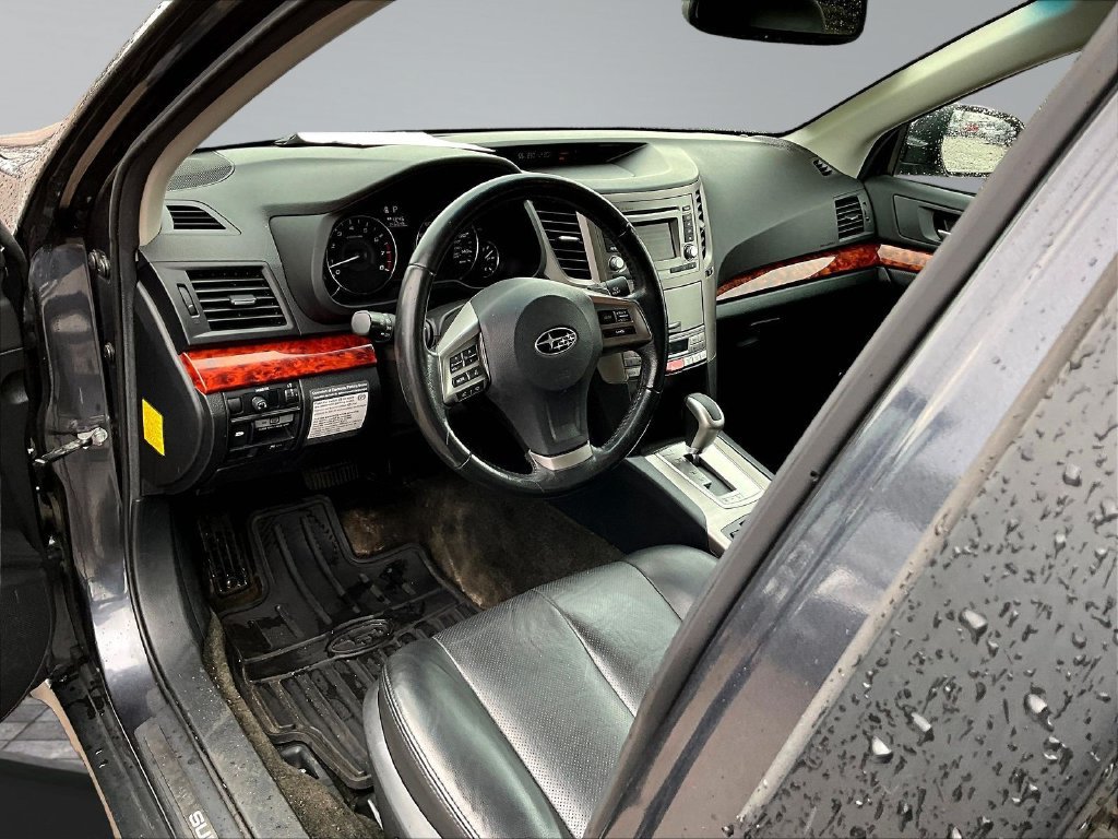 Used 2012 Subaru Outback 2.5i Limited w/ Moonroof Pkg AWD/4WD image 19