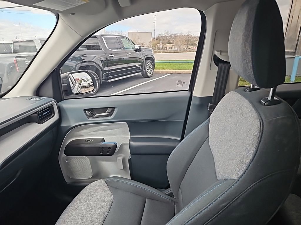 Used 2025 Ford Maverick XLT w/ Equipment Group 302A image 27