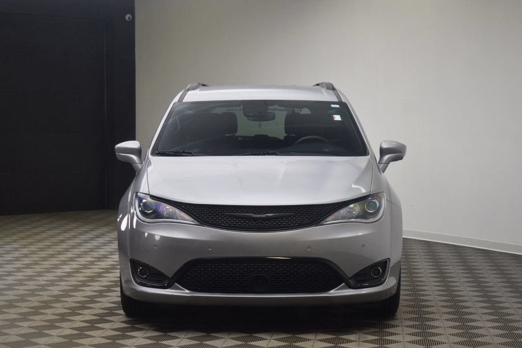 Used 2020 Chrysler Pacifica Touring-L Plus FWD image 20