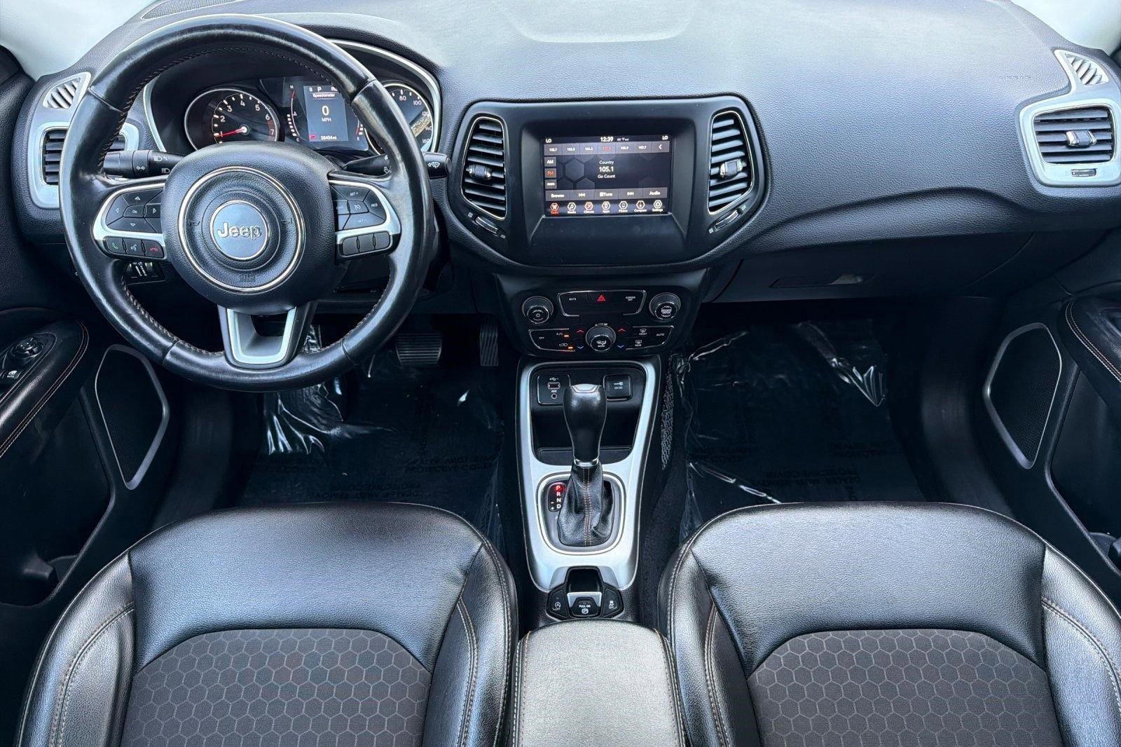 Used 2020 Jeep Compass Latitude image 15