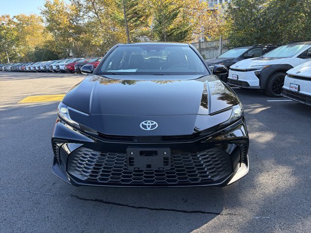 New 2026 Toyota Camry SE w/ Convenience Package FWD image 2