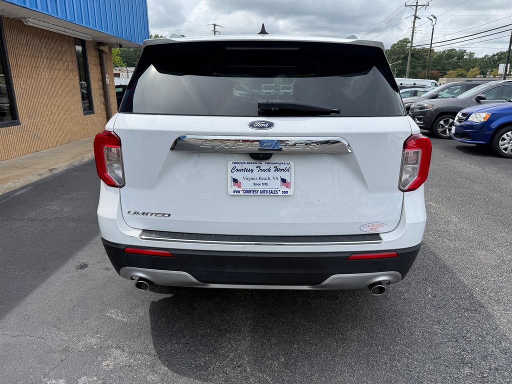 Used 2022 Ford Explorer Limited w/ Equipment Group 301A RWD image 10