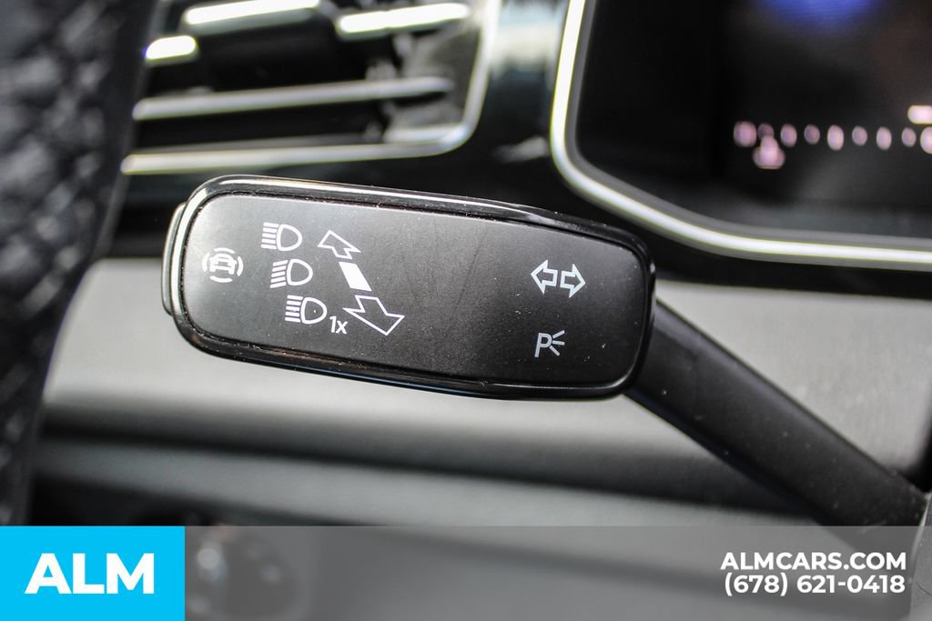 Used 2025 Volkswagen Jetta Sport FWD image 27