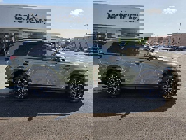 New 2025 MAZDA CX-70 Plug-In Hybrid w/ Premium Plus image 2