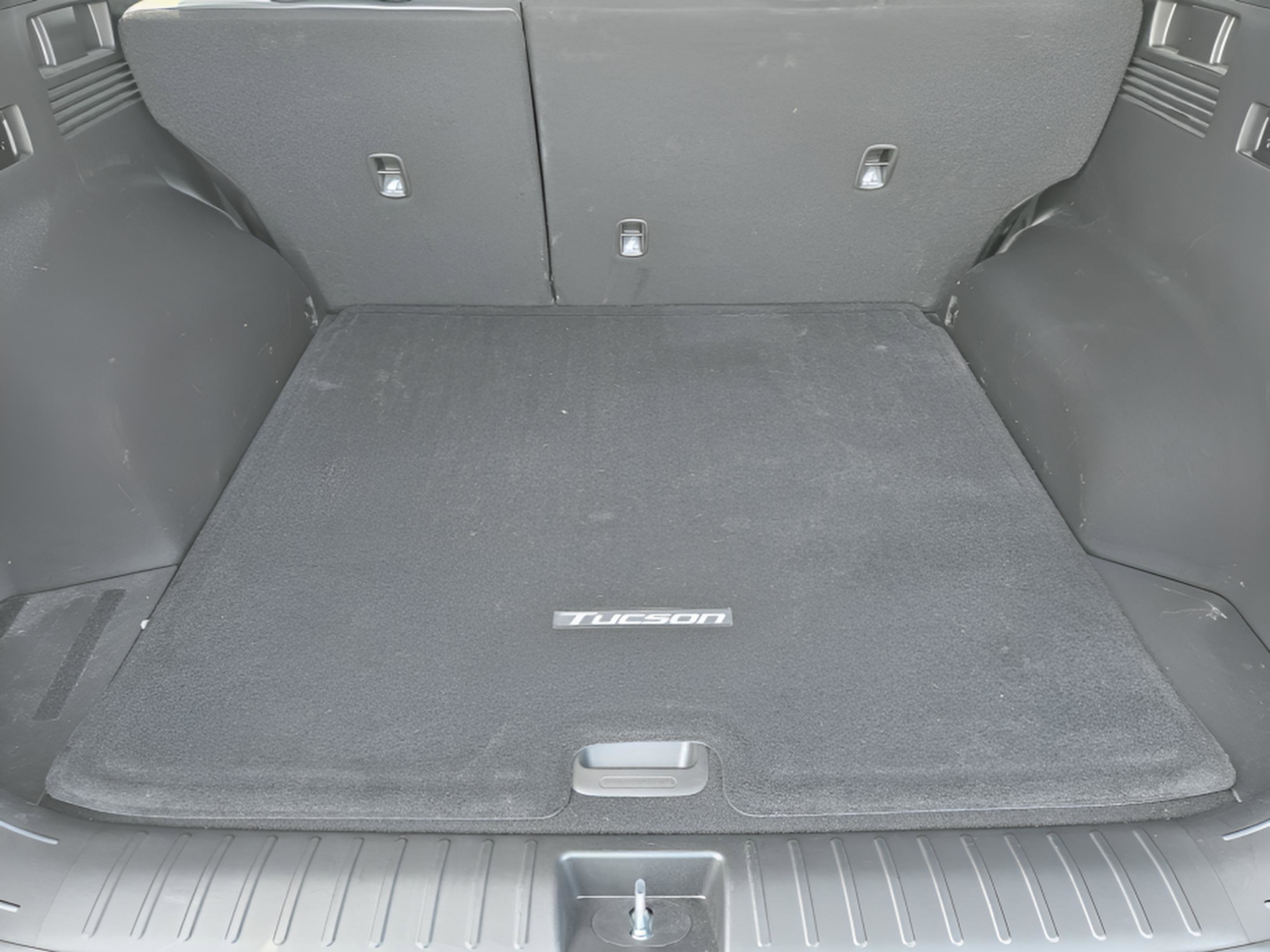 Used 2022 Hyundai Tucson Limited w/ Cargo Package FWD image 28