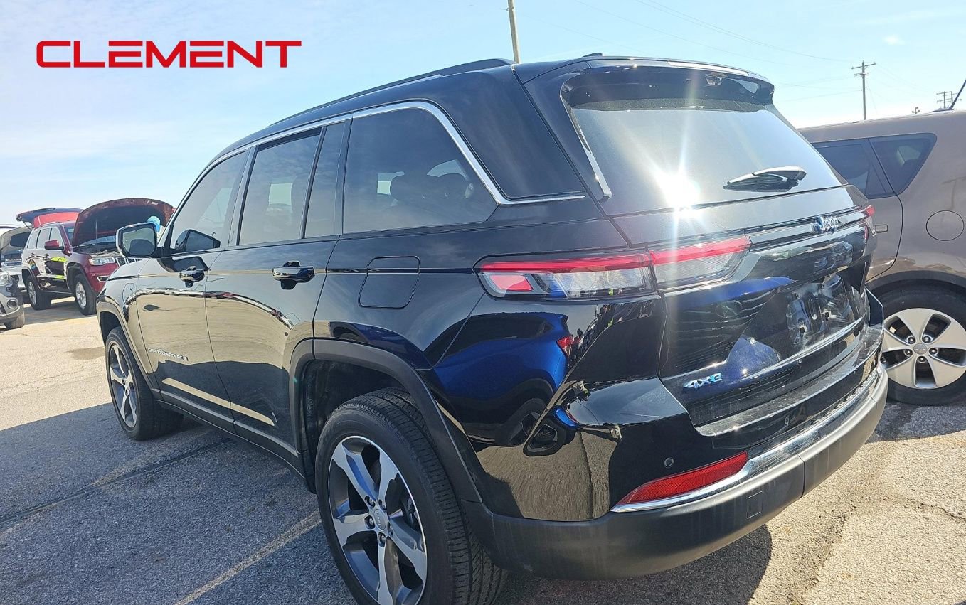 Used 2022 Jeep Grand Cherokee Limited 4xe w/ Luxury Tech Group II image 7