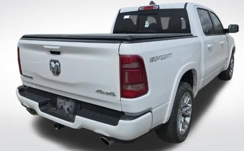 Used 2022 RAM 1500 Laramie w/ Sport Appearance Package AWD/4WD image 7