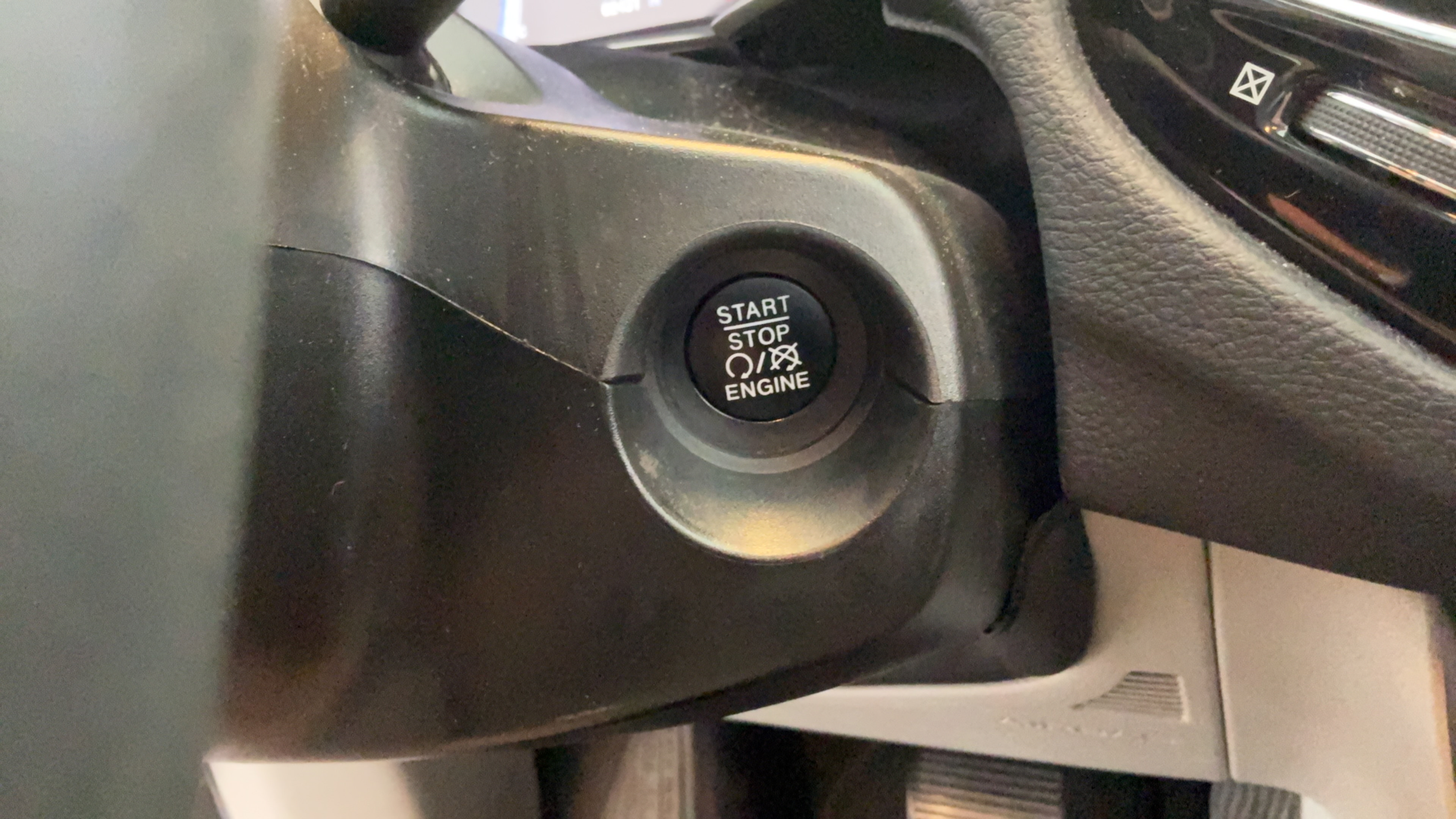 Used 2018 Jeep Compass Limited AWD/4WD image 15