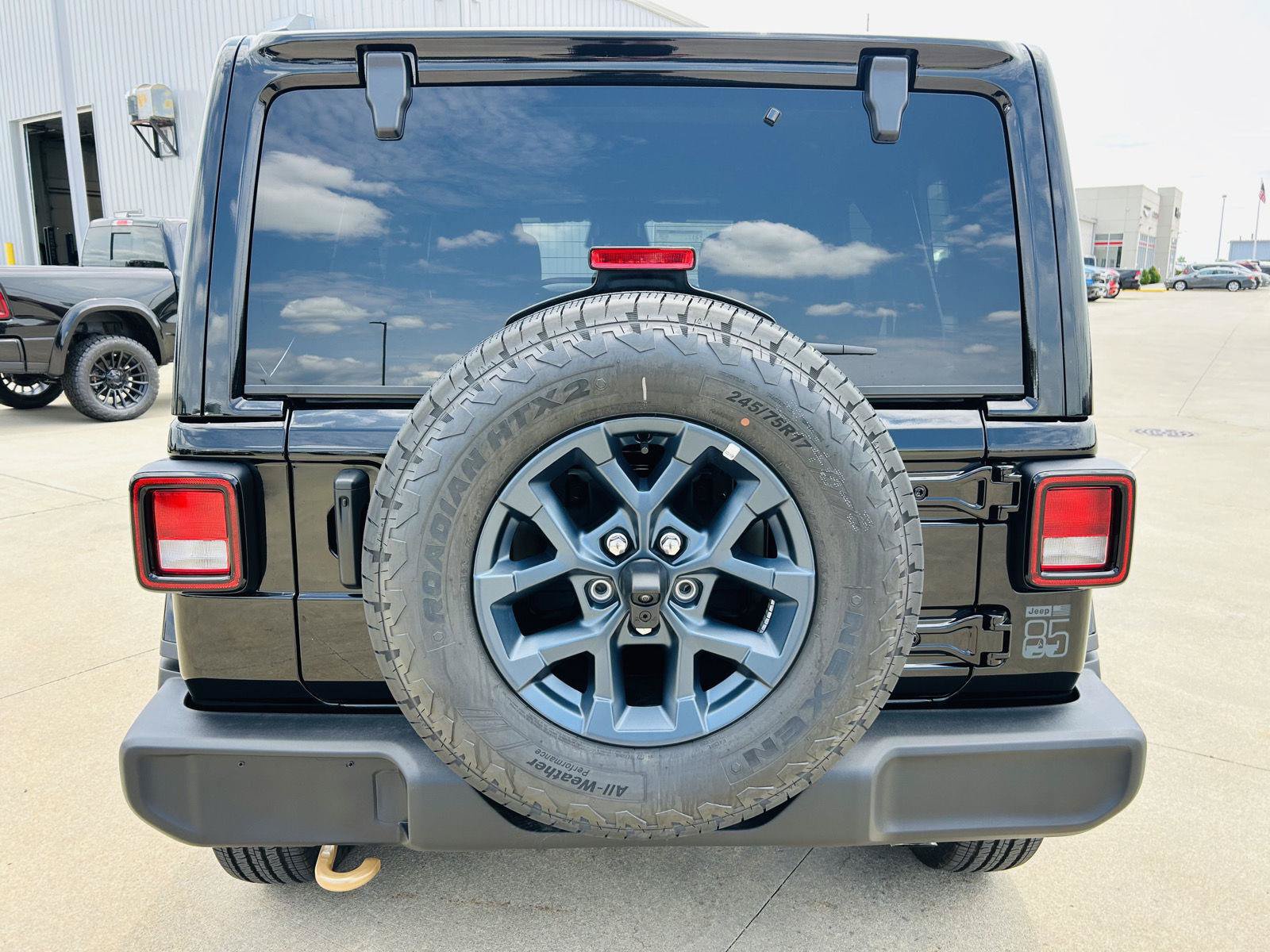 New 2026 Jeep Wrangler Unlimited Sport AWD/4WD image 35