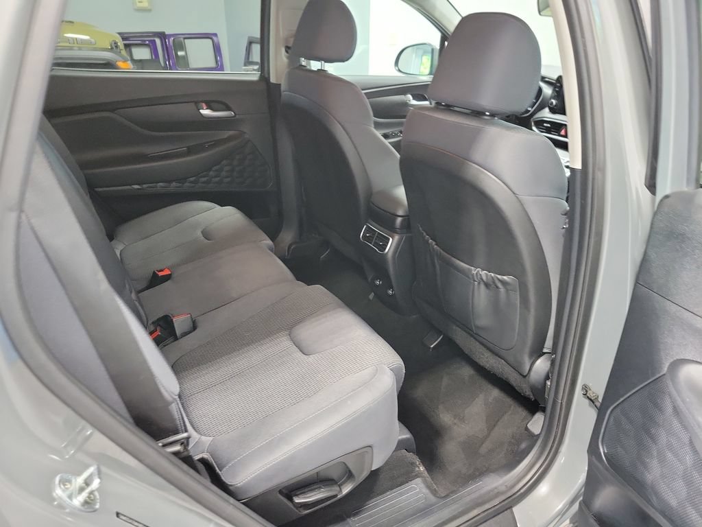 Used 2021 Hyundai Santa Fe SE AWD/4WD image 15