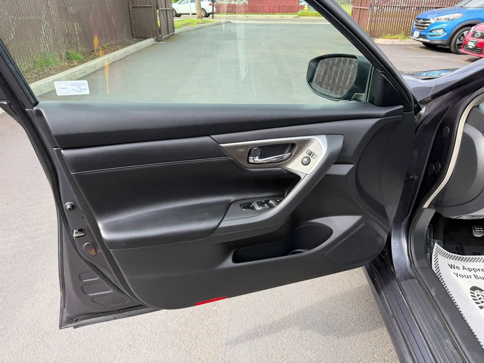 Used 2013 Nissan Altima 2.5 SL FWD image 9