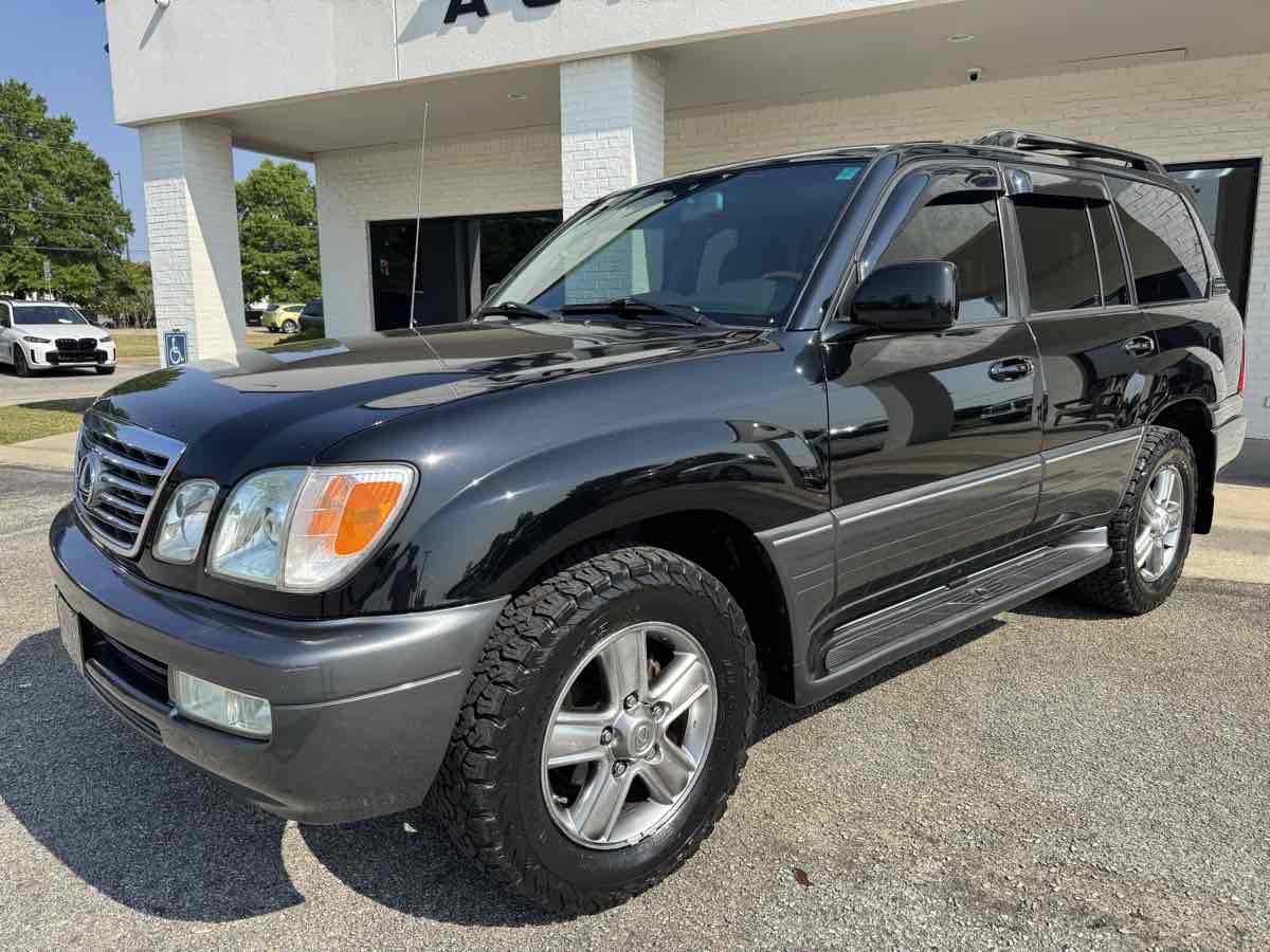 Used 2007 Lexus LX 470 4WD image 2