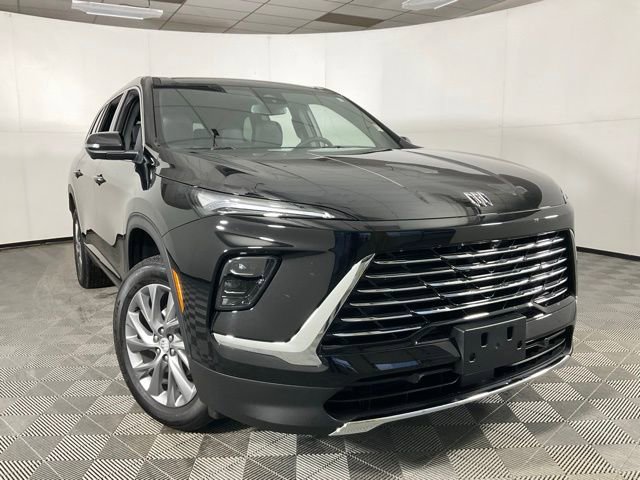 Used 2025 Buick Enclave Preferred image 44