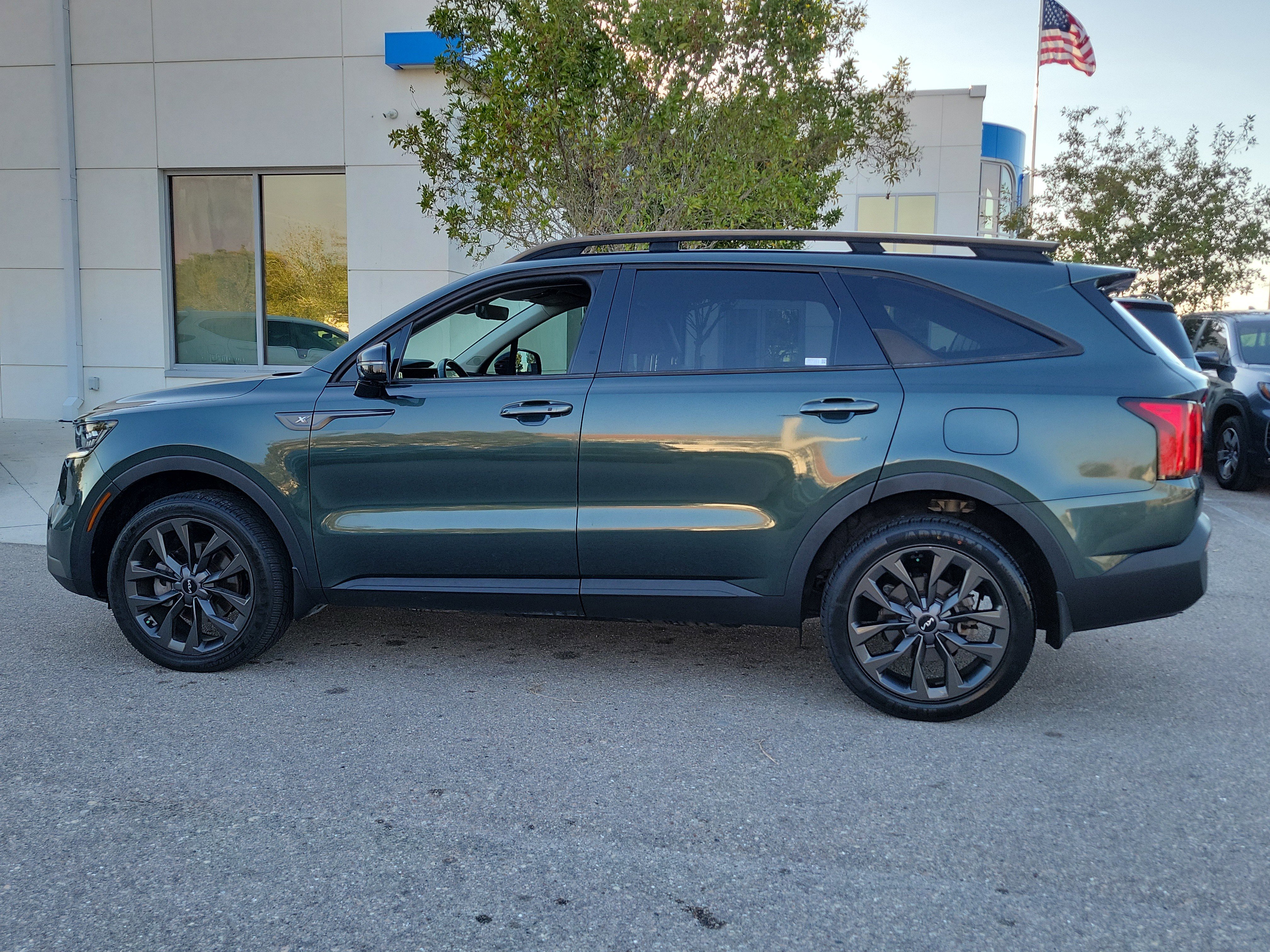 Used 2023 Kia Sorento SX Prestige image 7