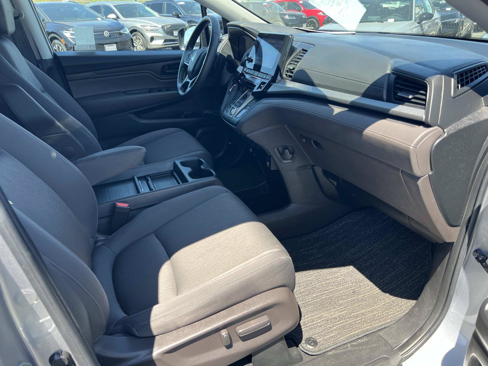 Used 2023 Honda Odyssey EX image 29