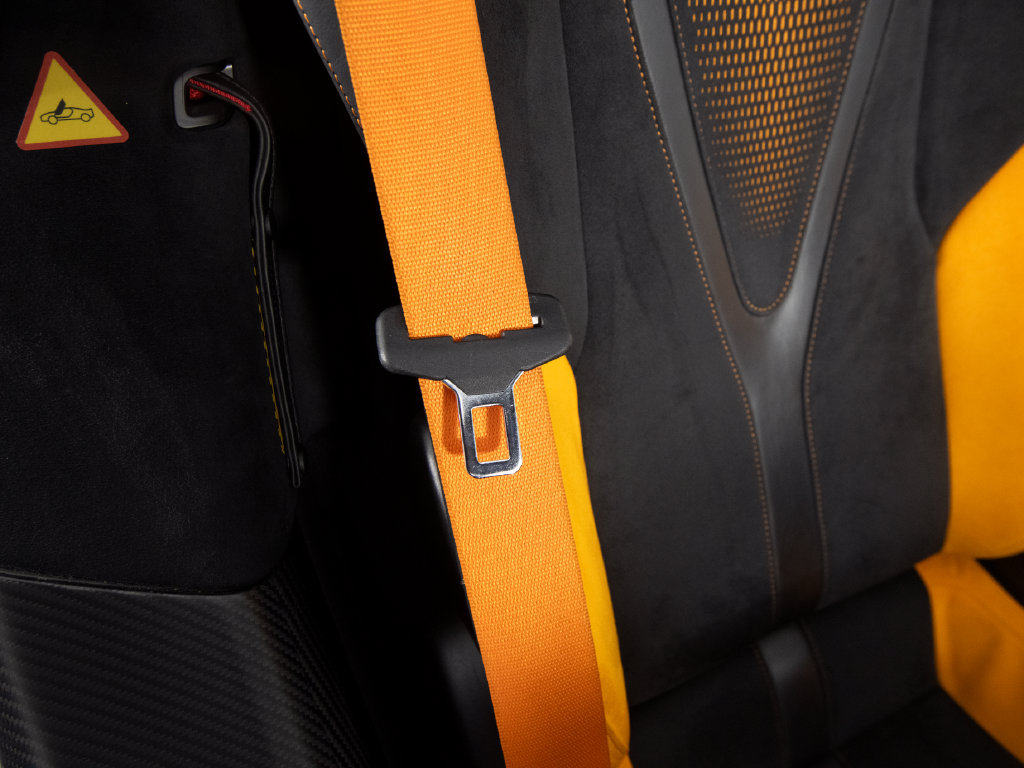 Used 2024 McLaren 750S Spider RWD image 39
