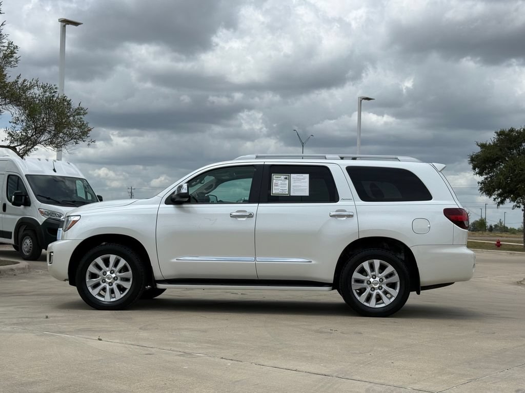 Used 2018 Toyota Sequoia Platinum RWD image 2