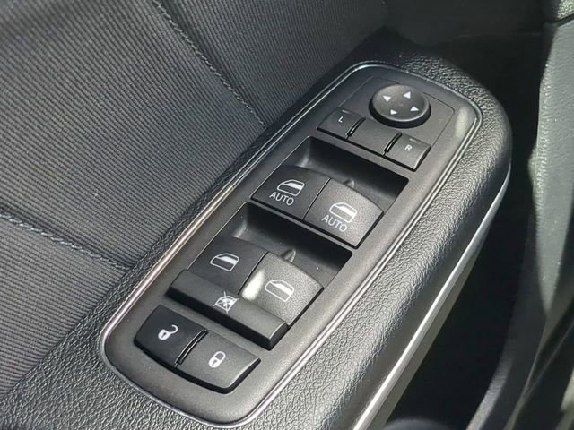 Used 2023 Dodge Charger R/T w/ Navigation & Travel Group image 27