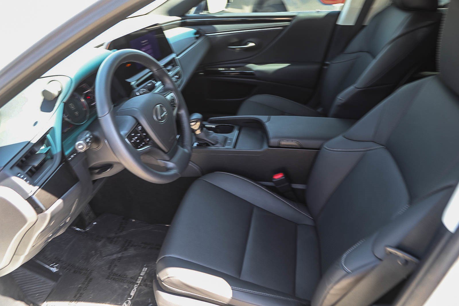 Used 2025 Lexus ES 350 FWD image 17