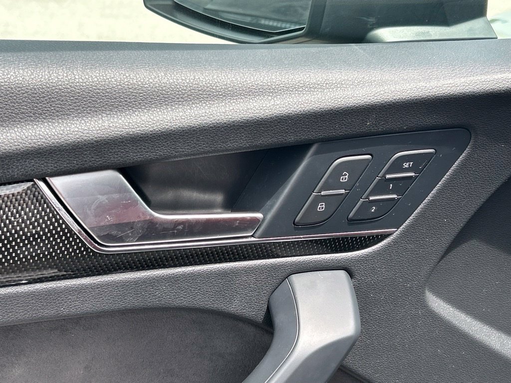Used 2022 Audi SQ5 Premium Plus w/ Premium Plus Package AWD/4WD image 18