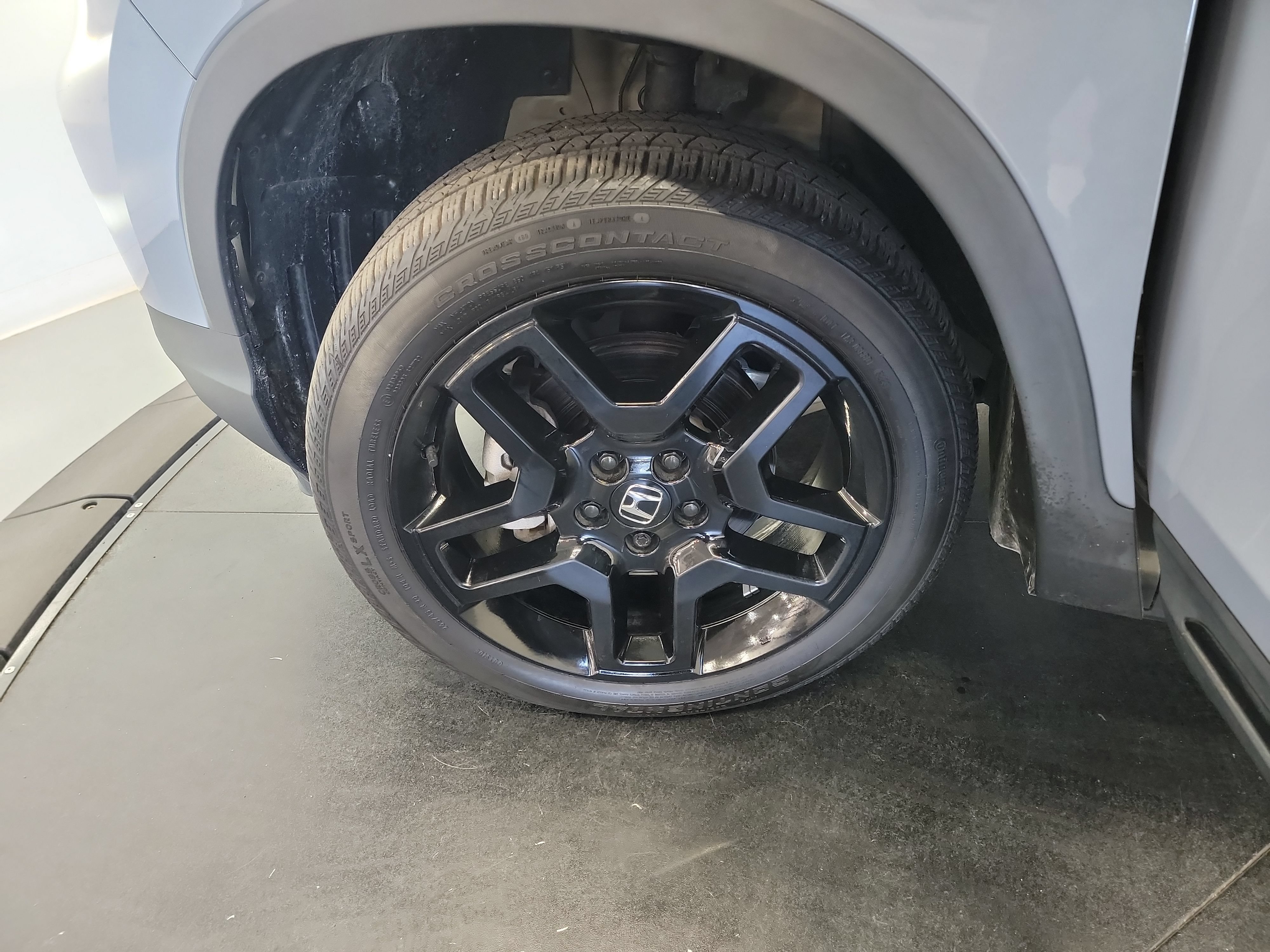 Used 2024 Honda Passport Black Edition image 30