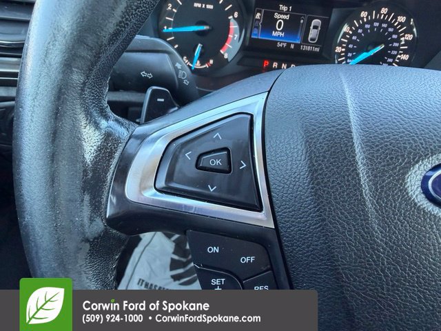 Used 2017 Ford Fusion SE AWD/4WD image 22