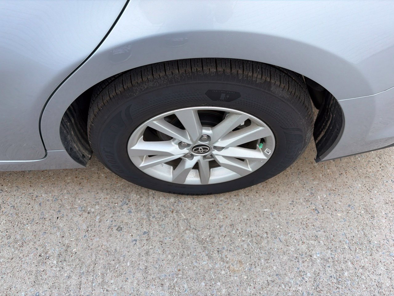 Used 2026 Toyota Camry LE FWD image 14